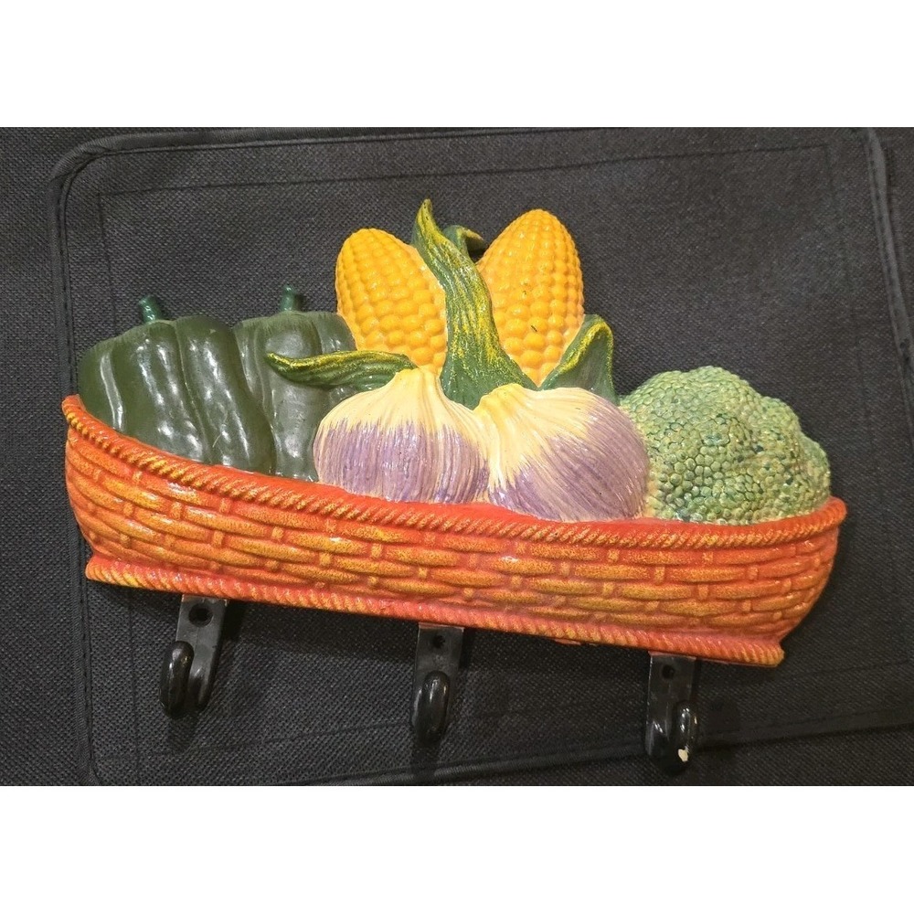 Vintage Veggie Weave Basket Wall Decor Hanging Plaque 3 Hooks Kitchen 1970s‎